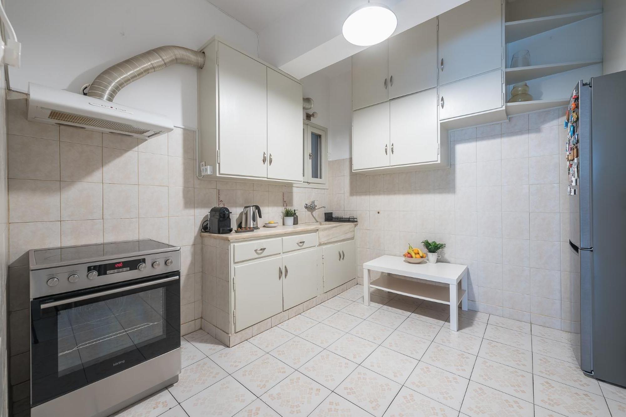 Spacious 2Bds Apt With Acropolis View In Center Ateny Zewnętrze zdjęcie